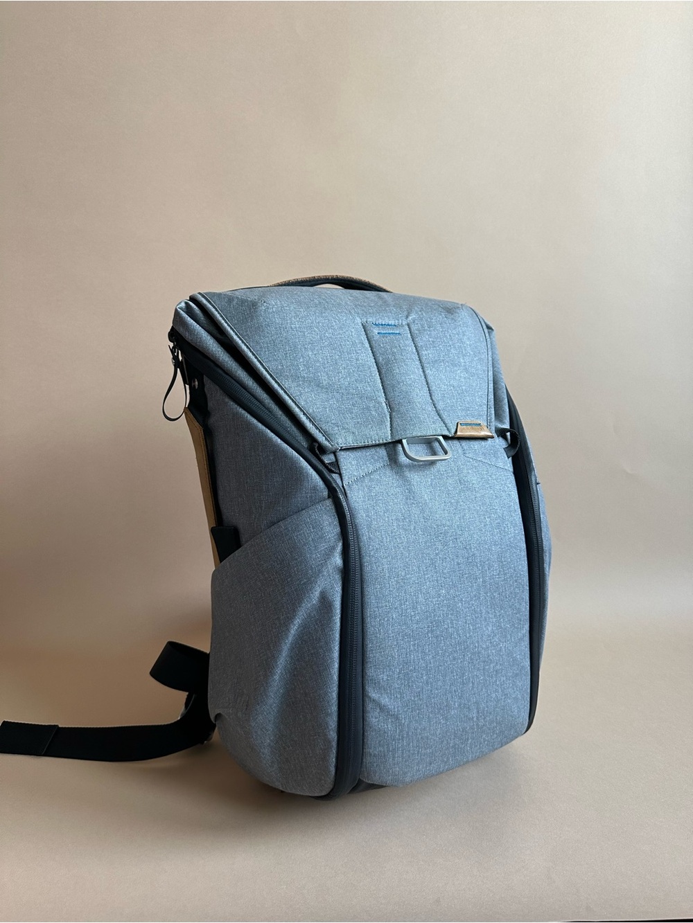 Peak Design Everyday Backpack 20L Light Gray Photography Camera Travel Bag V1